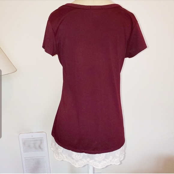 🥀Maroon Justify Short Sleeve Top with Lace Fringe - Picture 2 of 3
